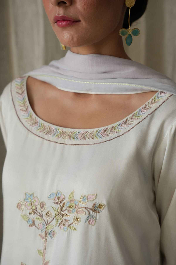 White Kashmiri Placement Embroidered Kurta Set